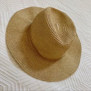 Aritzia / Talula Wide Brimmed Sun Hat